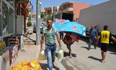  بالتنسيق و الشراكة و التنفيذ الميداني مع الوقف المسيحي و الديانات الأخرى  منظمة حمورابي لحقوق الإنسان تتولى تنفيذ برنامج إغاثة لـ 270 عائلة نازحة